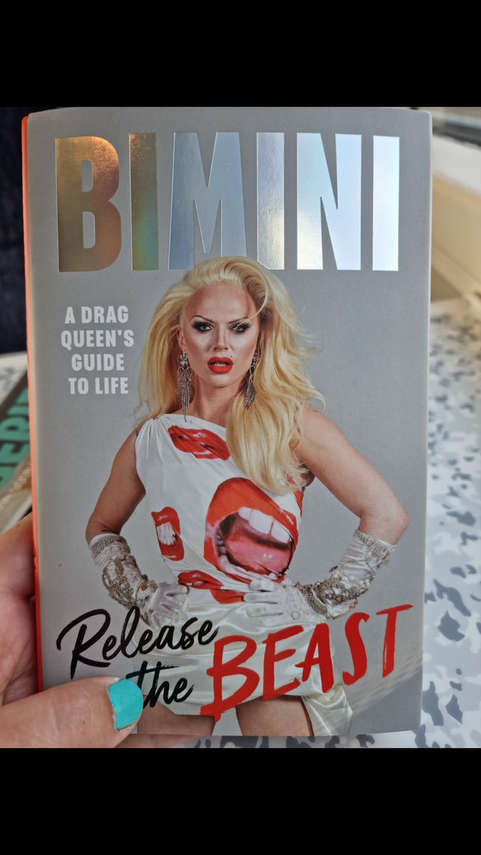 dazlarrr's tweet photo. I just love this book from @biminibabes 

It's not your average 'celeb' book, it's far, far more than that.

I'm a member of the #LGBTQ+ community and I'm learning so much about gender &amp; sexual identity and gender politics.

Thoughtful, heartfelt &amp; funny. A brilliant read

💜💜💜 https://t.co/folBkdgb7K
