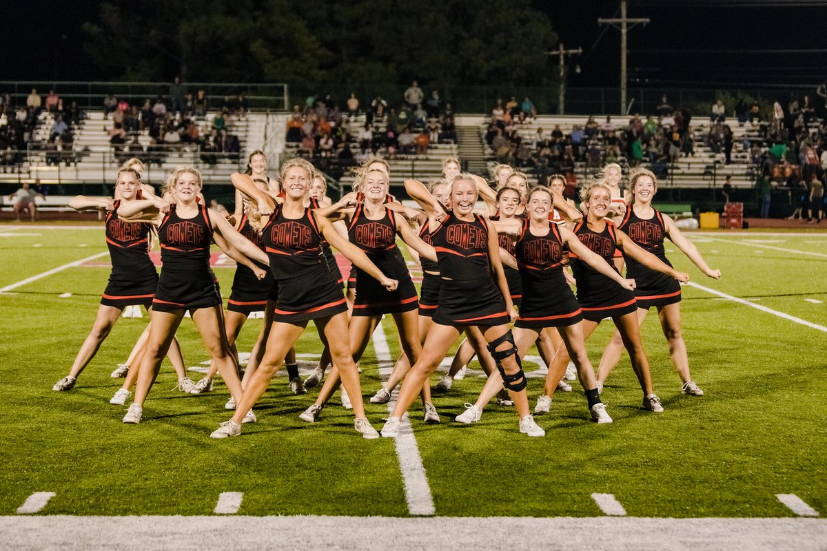 AthleticsKelley's tweet photo. The BK Spirit Squad will compete this Saturday at Woodward High School in the OSSAA Game Day Regional. The Comets perform at 11:20, in the Woodward HS gym. Tickets must be purchased online at https://t.co/txRHszj0Xk https://t.co/3EU4SWjqOB