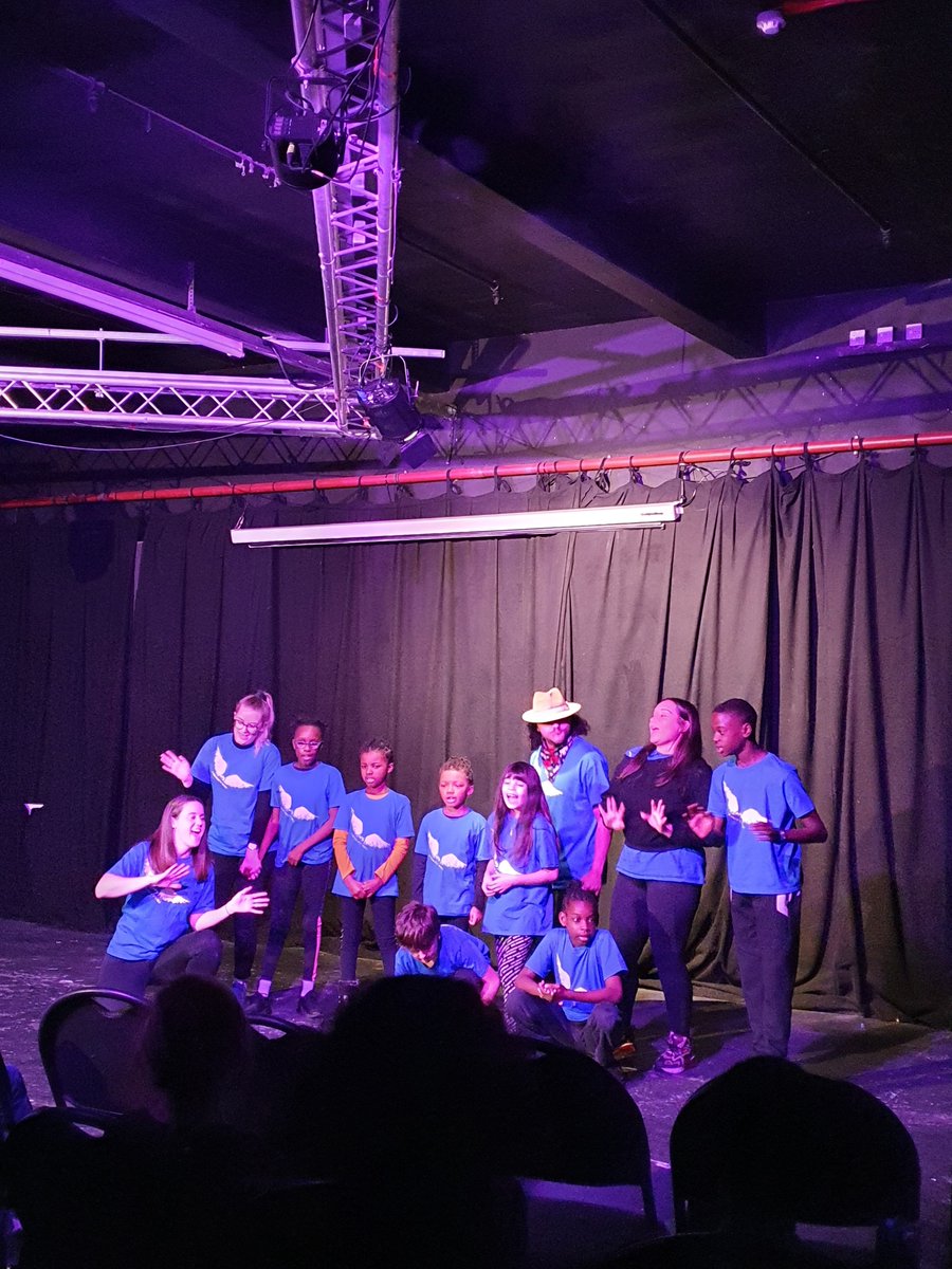 ZooNationUK's tweet photo. Thanks @haringeyfest for having us at the 9th Youth Festival last Saturday! Amazing performances from @CollageVoices @HaringeyShed @jacksons_lane &amp; @streetzahead. We loved creating the finale! Special thanks to @LondonYouth and @JPFoundation for bringing us on board. https://t.co/dUSXh2FmOU
