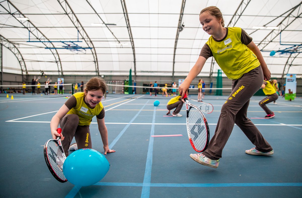 We've trained 200 <a href="/Girlguiding/">Girlguiding</a> leaders to deliver #SheRallies tennis tasters in 2021 🥳

We are pleased to bring the option of a free online training course which can be completed anytime, anywhere! 

Click here for info  &amp; sign up bit.ly/3k1uh1j