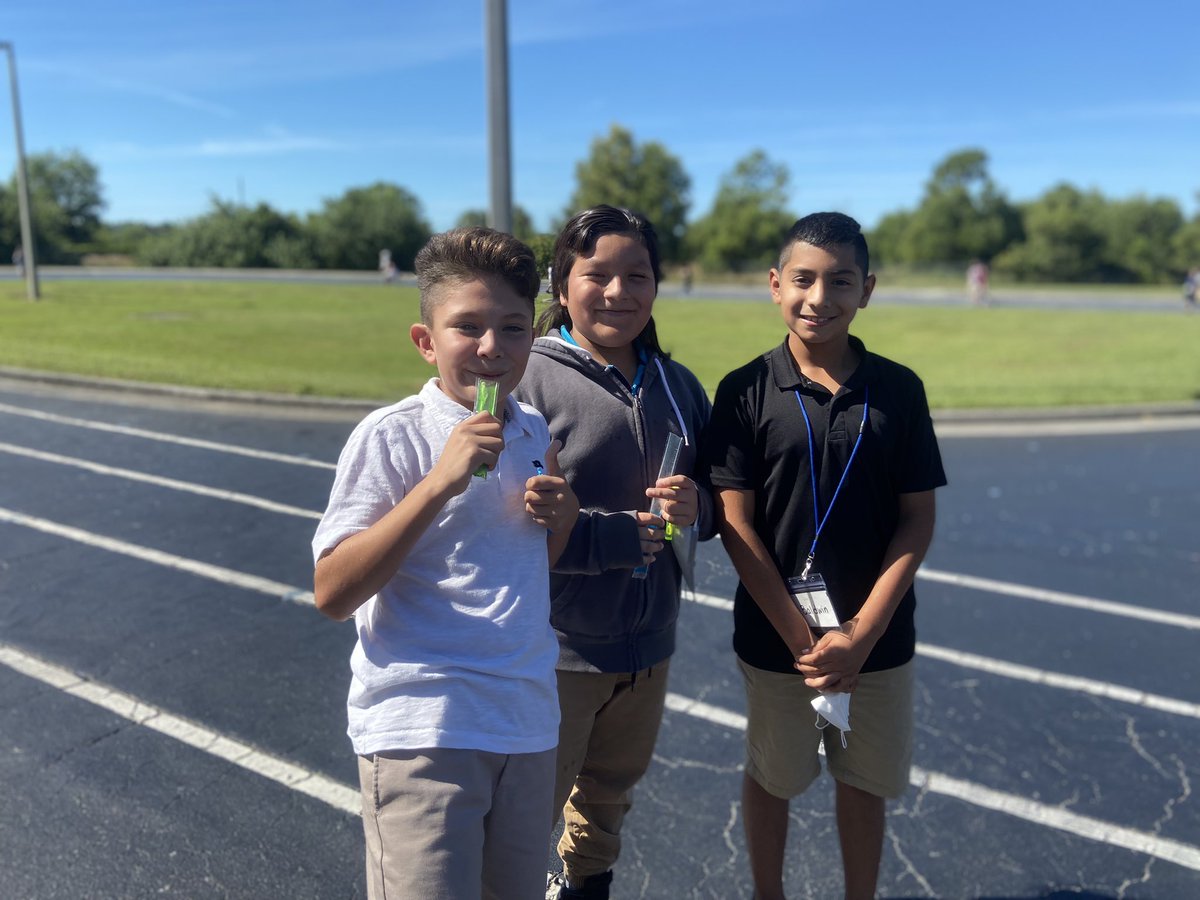 Michelle Spina tweet media