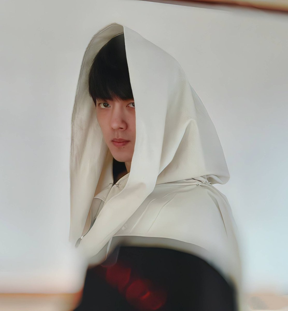 wxyzybxz's tweet photo. Eehhhh i have never seen this xiao zhan pic😍

cr 桃子安利君 https://t.co/94iWk6q5IQ