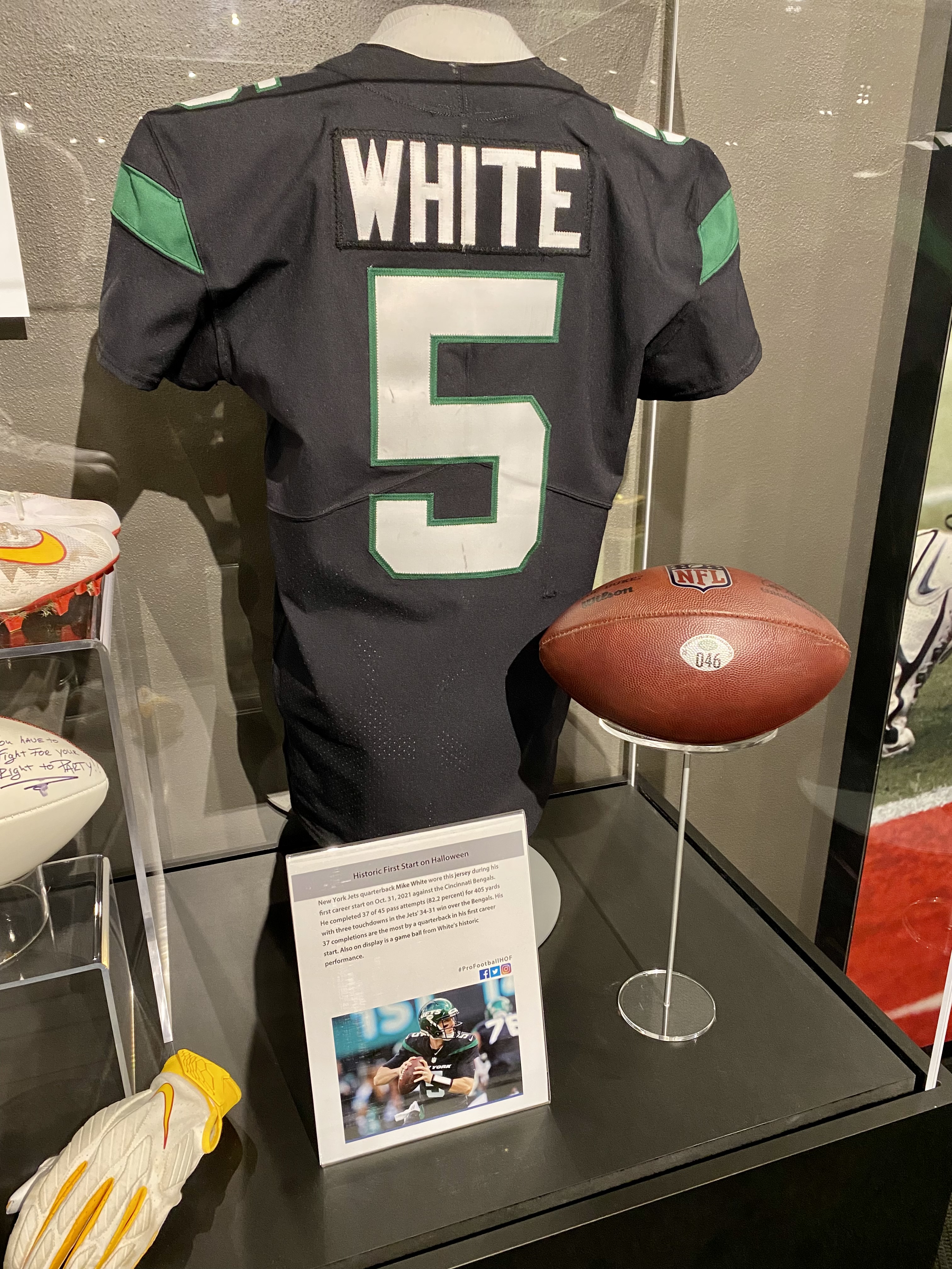 Brian Costello on Twitter: &quot;From unknown to Hall of Fame: The Pro Football Hall  of Fame is displaying Mike White&#39;s game jersey and the game ball from last  week&#39;s win over the