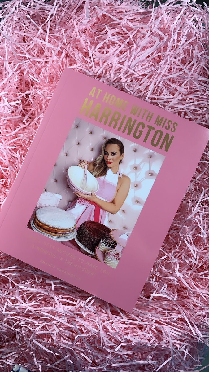 📖 | Former model and reality star Amanda Harrington creates first cook book ‘At Home With Miss Harrington’. <a href="/MissAHarrington/">Amanda Harrington</a> 

READ MORE 👉 bit.ly/3mIpmEo