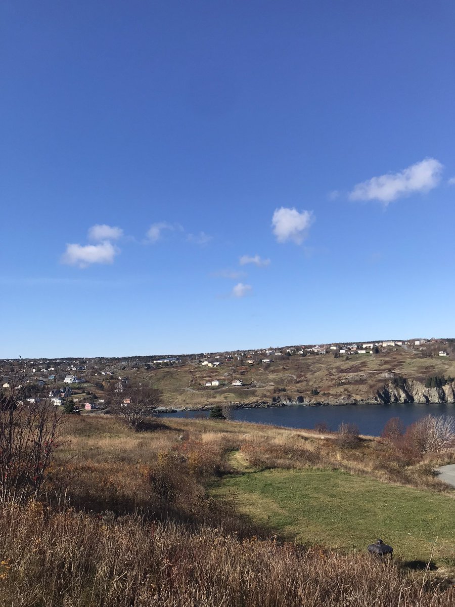 Codner_437's tweet photo. What a beautiful day to take a short walk on my lunch break! If it’s nice where you are, try to get outside today for a little break and enjoy it! #beautifulTorbay @torbaynl @ConnectEDCDLI @NLESDCA https://t.co/pVOXMzlsLN