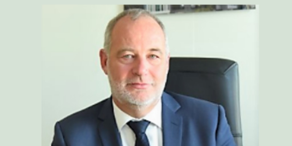 Klesia's tweet image. 📅 Save the date ! RDV le 24 novembre à l'#ArgusFactory pour l'atelier "Comment redéfinir sa stratégie de transformation autour de sa #RaisondÊtre ?" ! 

📌 Avec @JF_Rimoux, directeur de la communication et de la #RSE de @Klesia 

👉 ow.ly/R2MF50Gjfrs v/ @EvenementsARGUS