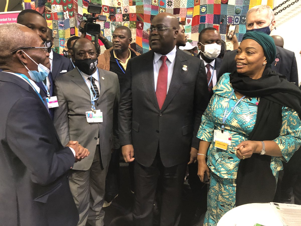 COMIFACINFO's tweet photo. Le Pavillon COMIFAC - Basin Congo initiatives a reçu ce matin la visite de Son Excellence Félix Tshisekedi Président de la République Démocratique du Congo membre de la COMIFAC #COP26 #congobasin #bassincongo #carbone https://t.co/Jr6XqVjfzj