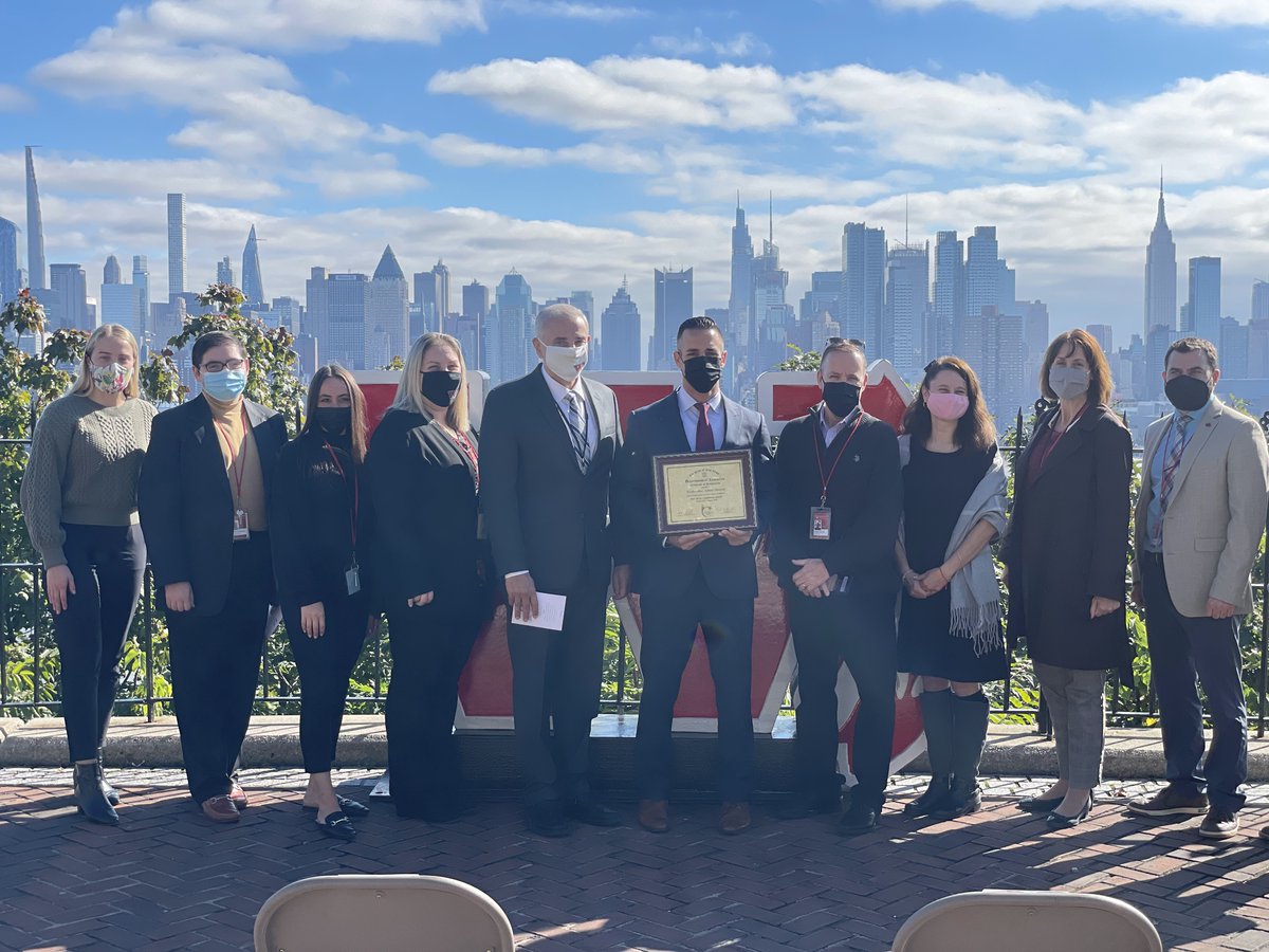 NewJerseyDOE's tweet photo. More moments from the @WeehawkenTSD Lighthouse award ceremony! Thank you for your commitment to being changemakers on the path to postsecondary enrollment⭐️#LightTheWayNJ https://t.co/gCDbsNg3dr