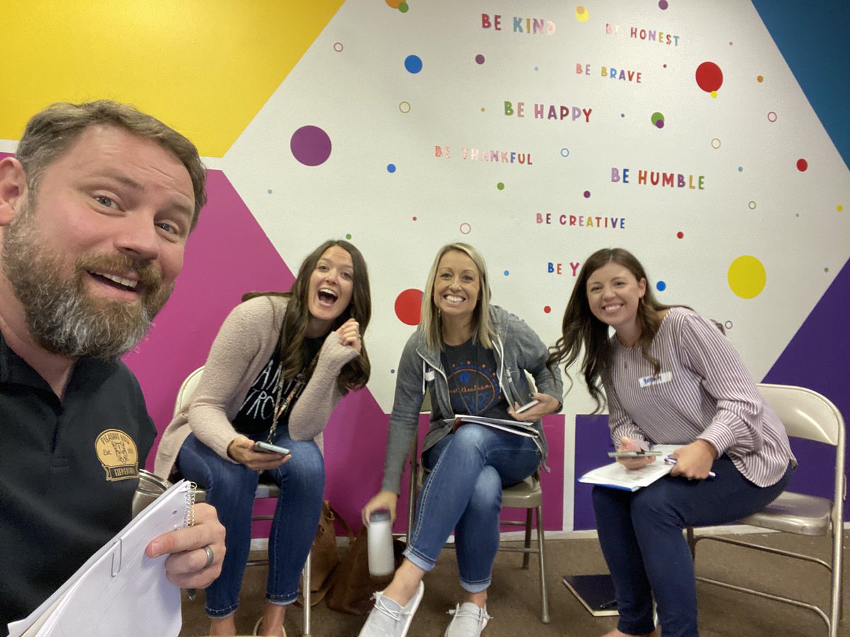 JasonPierschba2's tweet photo. Session one was amazing, Foundational Literacy #edcampMidTN21 https://t.co/5KwcqZLUf0