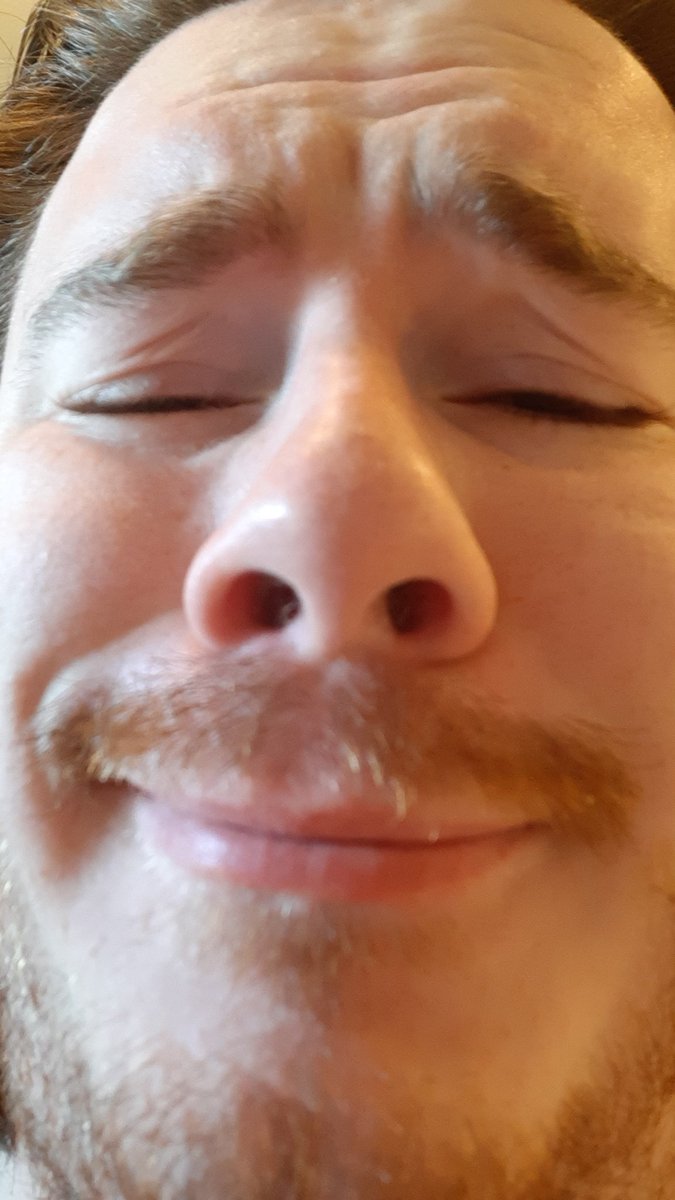 Empty_Penz's tweet photo. @ElectrPineapple Yooooo happy birthday man! https://t.co/ew63TaD7cm