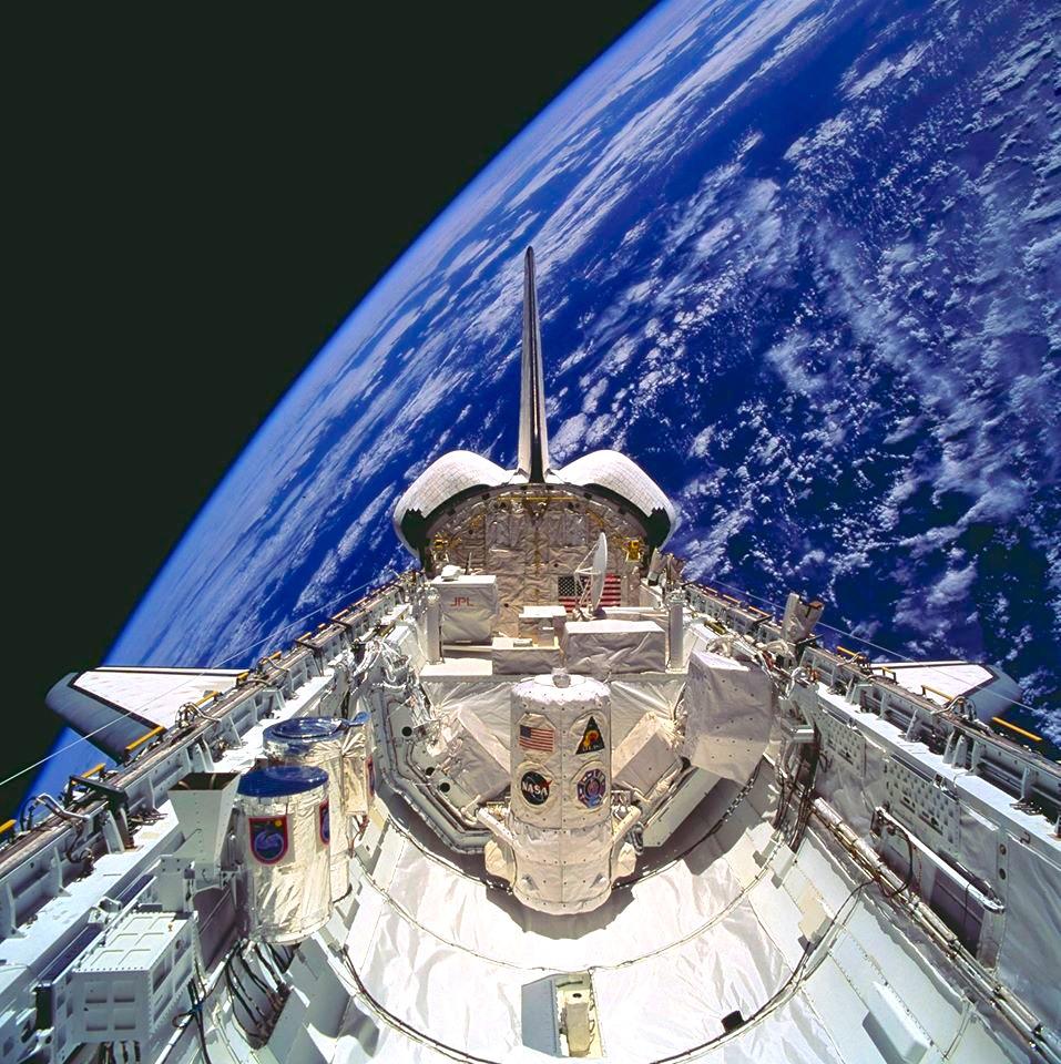 ESA_fr's tweet photo. #Encejour en 1994, décollage de la navette Atlantis pour la mission #STS66, avec dans sa soute le laboratoire Atlas-03.
Parmi l'équipage figure l'astronaute 🇫🇷 de l'ESA @astro_JFrancois Clervoy 👉 https://t.co/xTVZNq5WQS https://t.co/9o23lcIj1V