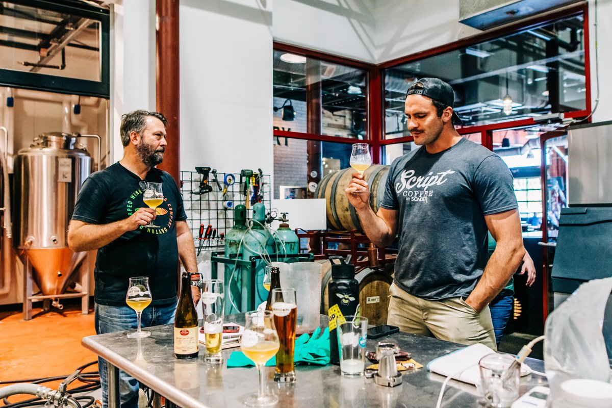WarpedWing's tweet photo. It's always a good time when you get to #brew w/friends🤟
Last week our pals from @SonderBrewing came to visit us at the @ww_barrelroom to kick off a special #beercollaboration project...
Stay tuned for #beer release details - what do you think we've got #brewing?! 🍺 https://t.co/t4rRctAxej
