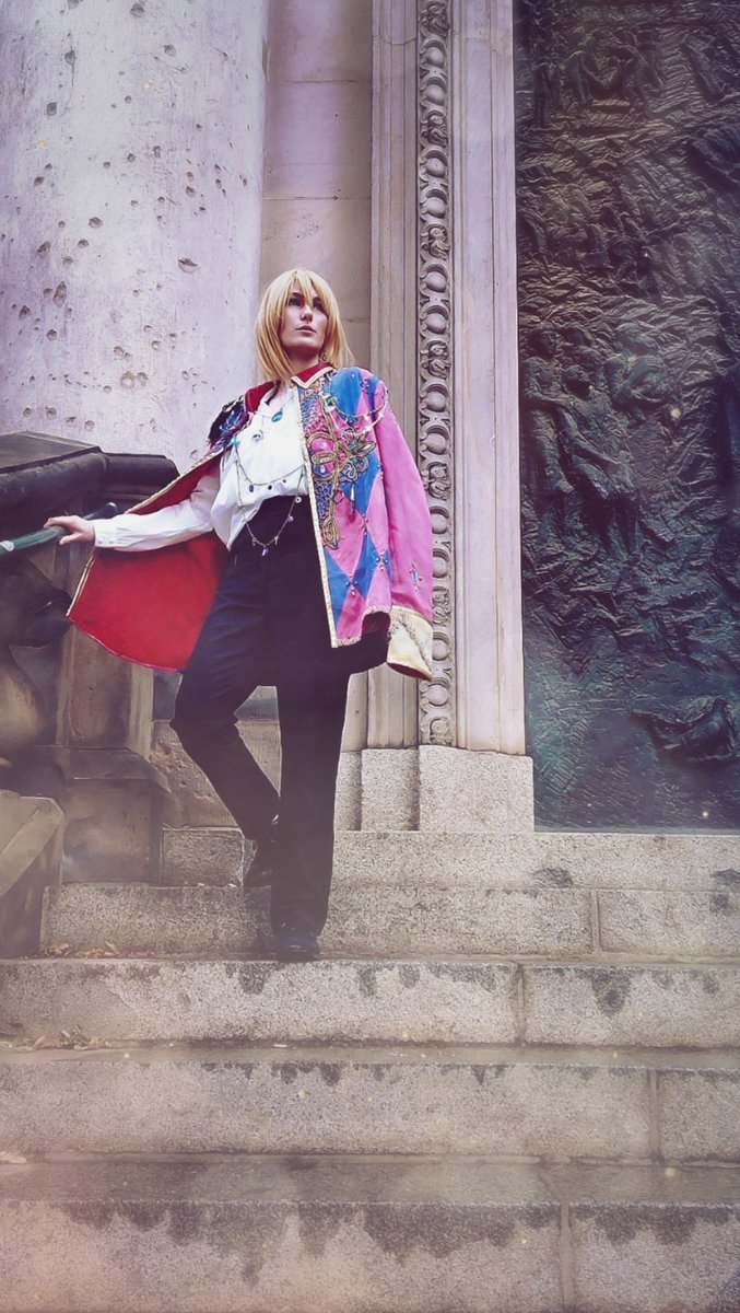 chaohrem_'s tweet photo. Have worn my Howl Cosplay in Berlin and @mayflowercos made some pictures xD 
Weeeh- I rlly love this Cosplay ^-^
-
-
#howlsmovingcastle #howlcosplay #ghibli #ghiblicosplay #howlsmovingcastlecosplay #anime #animecosplay #cosplaywip https://t.co/7WEHlAUJr8