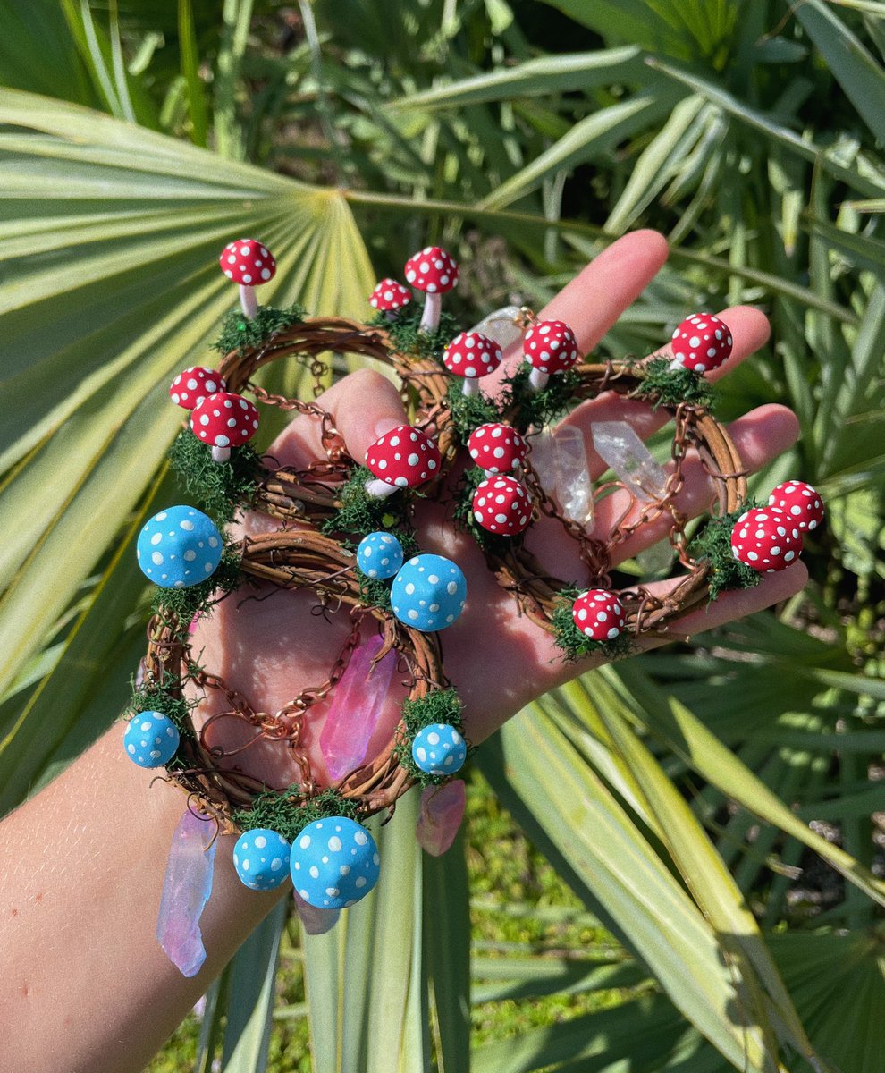 magickalmisty's tweet photo. these three beauties are available now  on my site!! 🍄✨🧚🏼‍♂️ https://t.co/p1gbXm9jPJ