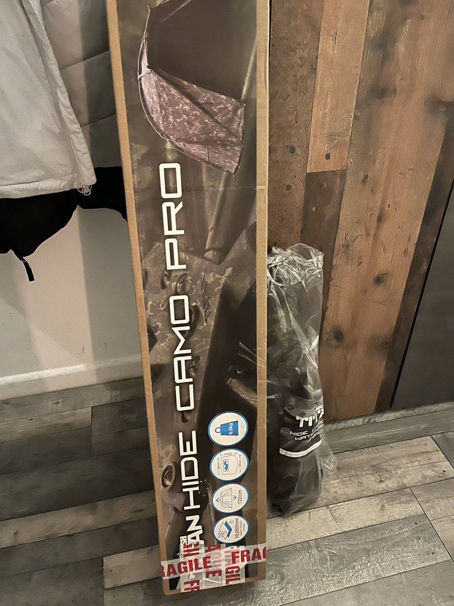 Used the original Nash hide from release and loved it. Upgraded to its new, tattooed, hardcore brother today. Can’t wait to get out on the bank with it.