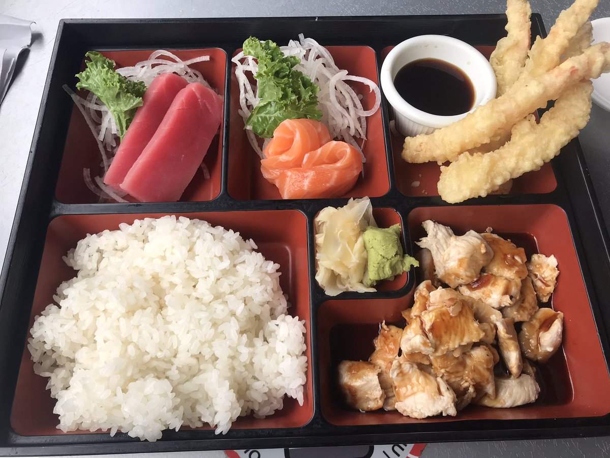 bsweddell's tweet photo. Lunch was good! #Rusans #sushi #bentobox https://t.co/AyFZowUnIc