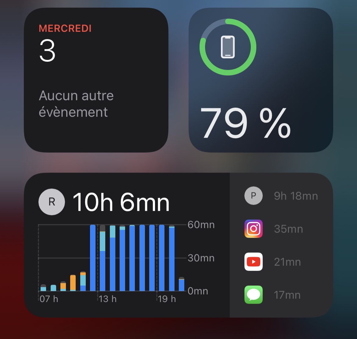 AvisMobiles's tweet image. Il est vraiment insane la batterie de l’iPhone 13 😂
#iPhone13 #iOS1502