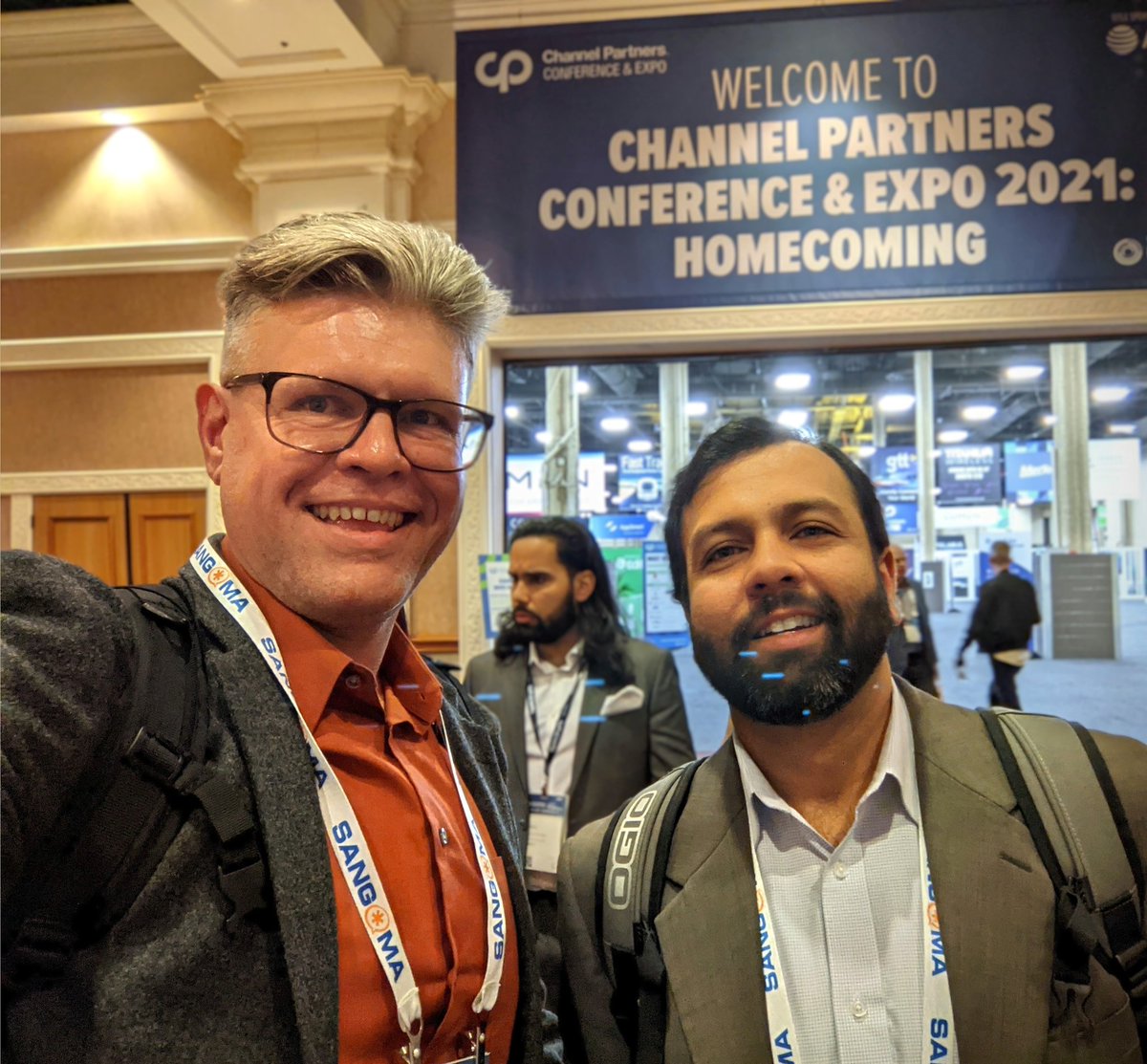 OneShopWireless's tweet image. Are you at Channel Partners this week?! Come meet our Executive Vice President of Operations, Alex Clendenen &amp;amp; our AT&amp;amp;T Mobility Account Manager, Amit Desai!

#channelpartners #att #attdealers #b2b #businesstobusiness #becomeapartner