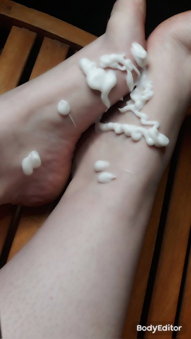 Made a foot video that's will be for sale with photos  #footfetısh #footsmelling #footworshi̇p #feetworshi̇p<a href="/tag/footworship"class="tags"><span>#footworship</span></a><a href="/tag/feetworship"class="tags"><span>#feetworship</span></a><a href="/tag/sockslave"class="tags"><span>#sockslave</span></a><a href="/tag/socksforsale"class="tags"><span>#socksforsale</span></a>