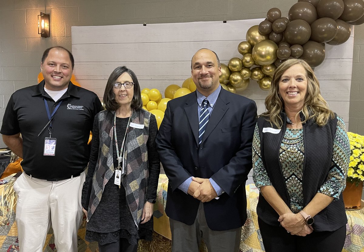 School Nutrition supervisors in Cheatham, Robertson, Dickson and Hickman counties engaged in some great discussion today at our annual EdCamp! <a href="/DCS_TN/">Dickson Co Schools</a> <a href="/RobCoSchools/">Robertson County Schools</a> <a href="/emg812/">Michelle Gilbert</a> #edcampMidTN21