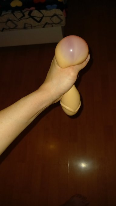 K&ouml;sz&ouml;n&ouml;m szolg&aacute;m .... 😉 https://t.co/2G6daL4ctg