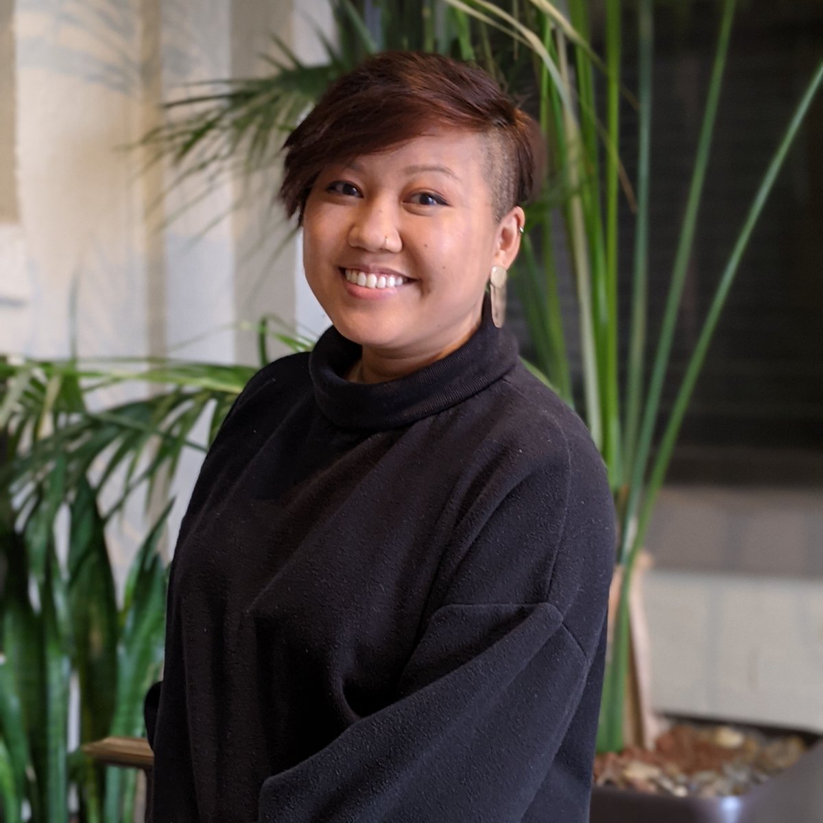 ubaltmain's tweet image. We’re the home of #KnowledgeThatWorks. Hear from three alumni who have turned their academic lessons into thriving careers, despite an evolving job market: ubalt.edu/ubmag