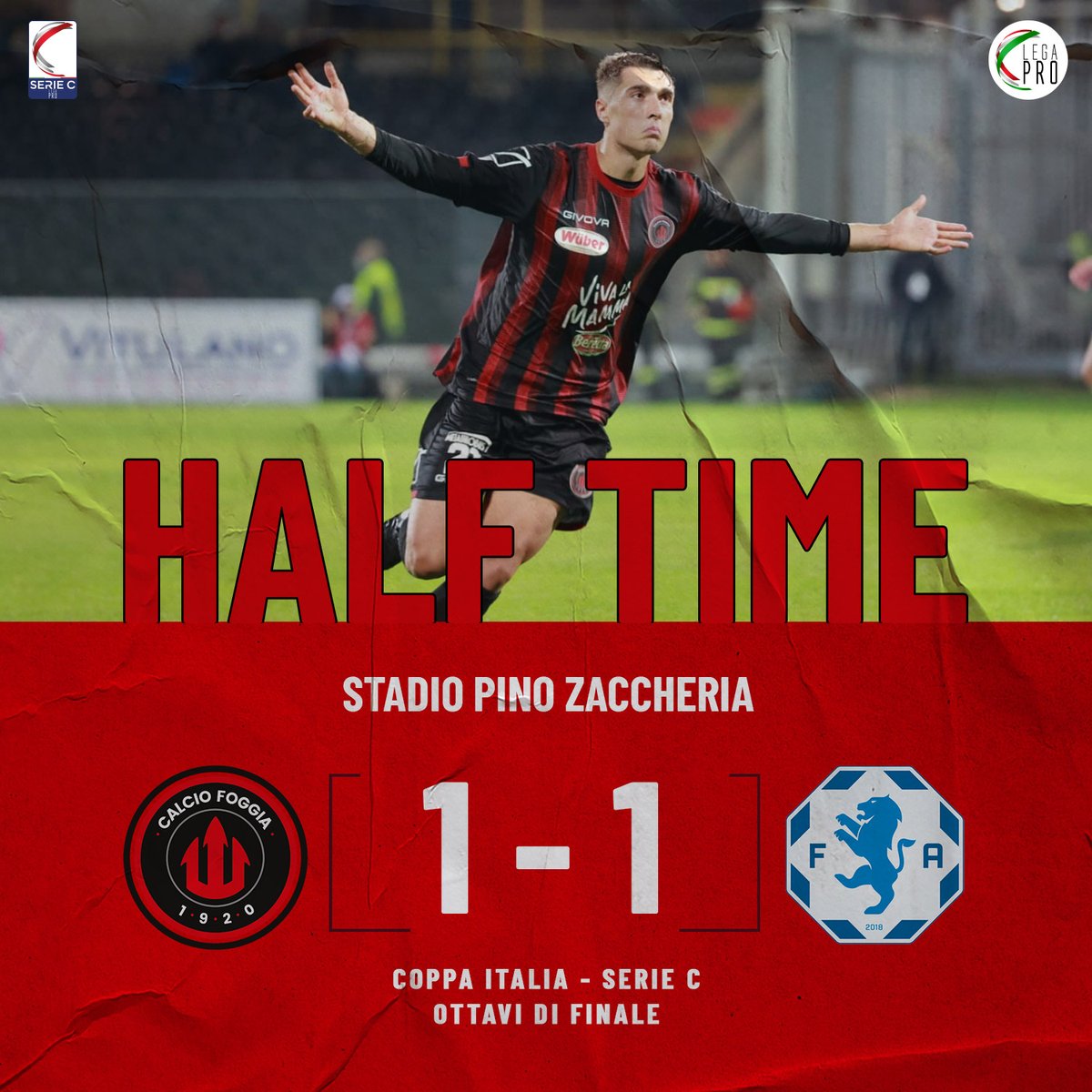 CalcioFoggiaoff's tweet photo. 🔴 𝐇𝐀𝐋𝐅 𝐓𝐈𝐌𝐄 ⚫
Finisci la prima frazione di gara allo #Zaccheria
Al vantaggio degli ospiti con #Bubas risponde #Garofalo con un missile da fuori area
#Foggia 1️⃣ #FidelisAndria 1️⃣
🔴⚫ #ForzaFoggia #ForzaRagazzi
#FOGFID 1-1
#CoppaItaliaSerieC https://t.co/TGcEtFBeF7