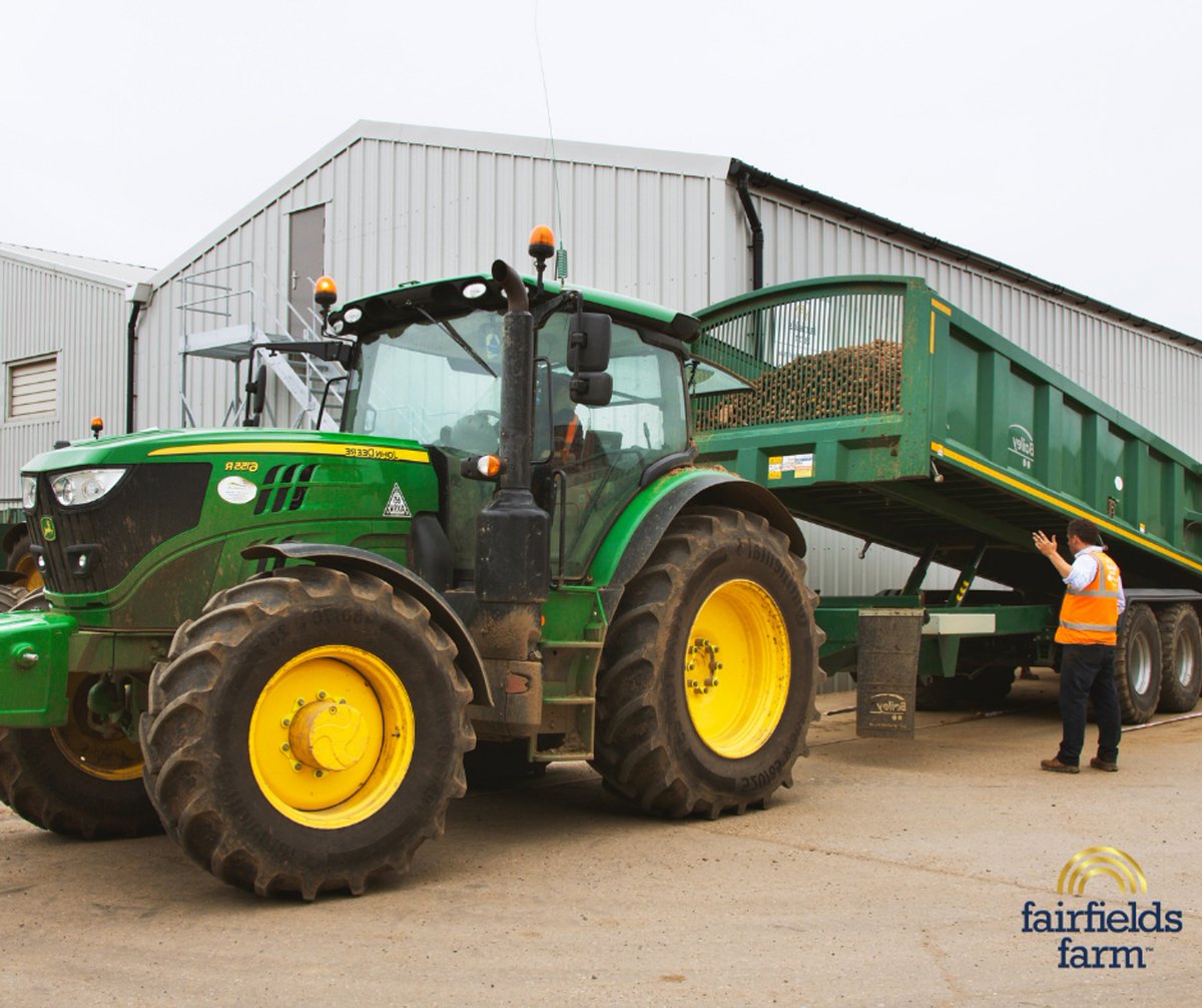 FairfieldsFarm's tweet photo. Time to celebrate - we've officially finished our 2021 harvest! 🎉

Our stores are packed full of farm fresh potatoes ready to be washed and packed or made into our handcooked crisps. 

Try our fresh crop for yourself at https://t.co/lHrtKisPrL

#FairfieldsFarm #FarmLife https://t.co/fyugN0XhaQ