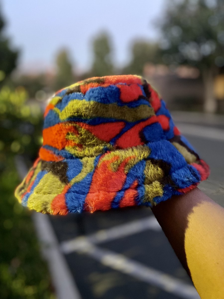 shesthereaason's tweet photo. I’m lovin these new bucket hats I just dropped on my website, giving me Queen Latifah &amp; LL cool J vibes 🔥🥂

https://t.co/kjCBttrZ4X https://t.co/i64QFaQ2mv