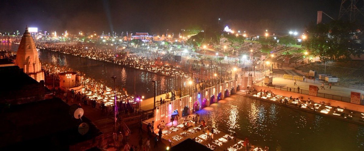 monidipadey's tweet photo. Deepavali celebrations started in Ayodhya 🪔🪔🪔
@LostTemple7 https://t.co/Y0lI5sFsV9