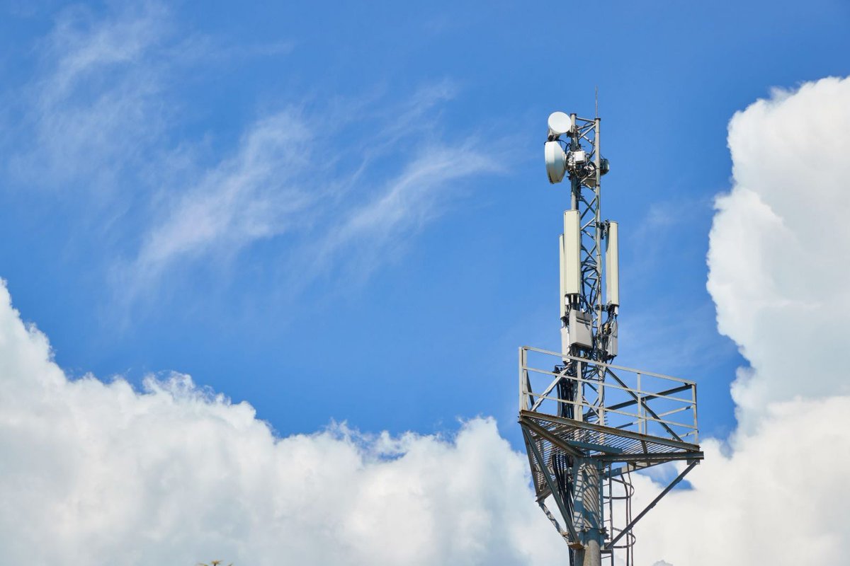 USTDA's tweet photo. (1/3) Today, USTDA announced grant funding for a feasibility study to help #Nigeria-based @Ekovolt expand internet access for underserved communities in the Niger Delta region. https://t.co/Xc7Tf9fxWj https://t.co/IxSGy2Q7ni