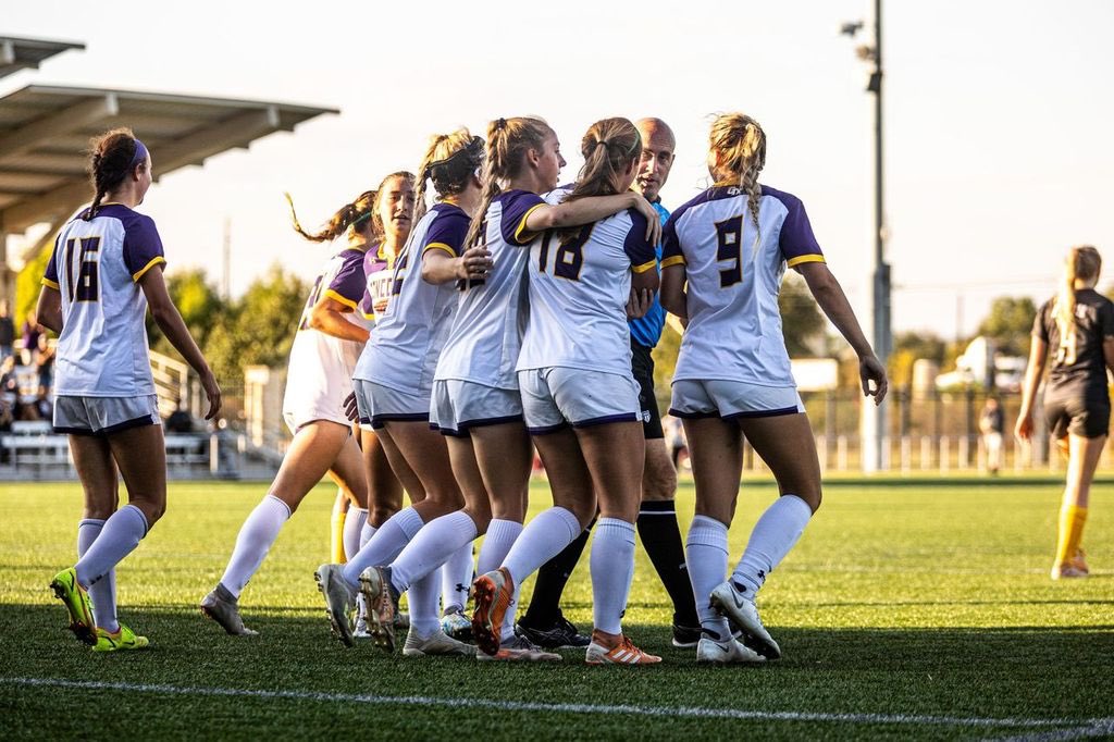 CTXWSOC's tweet photo. This team. 🤧💜🌪

Now we get ready for Friday! 

@ImagesMatthew https://t.co/SABl37DbtU