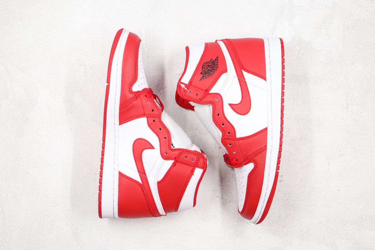 HKicksA's tweet photo. 👀 Hit me for these 🥵🥶🔌

#HKA #WeGotEm https://t.co/zRkI2FOug8
