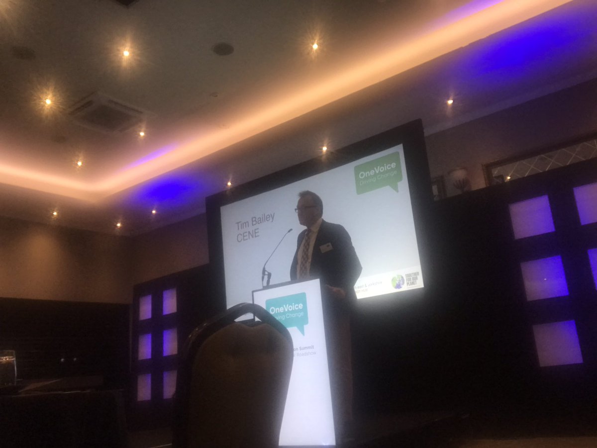 Darren Warneford tweet media