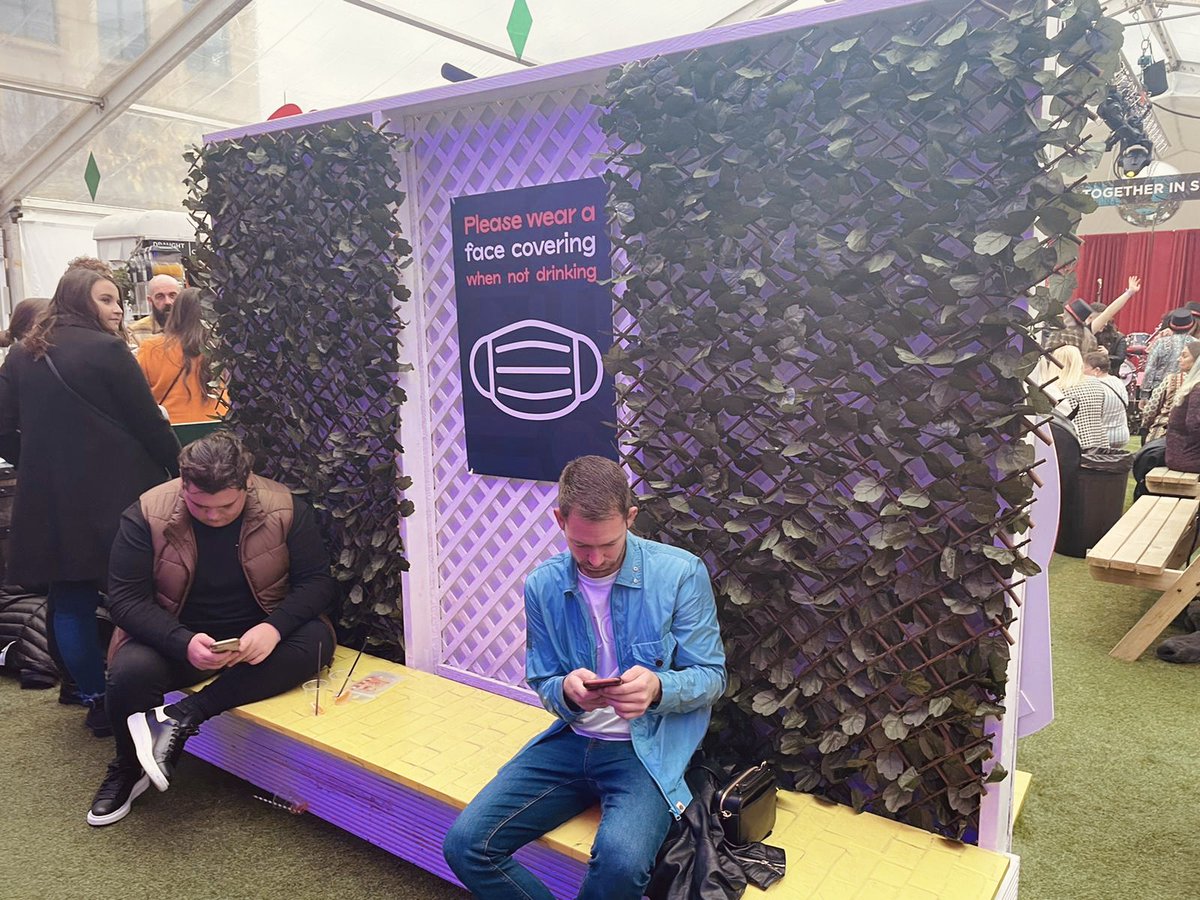 EvolveGroup4's tweet photo. Did you head down to Edinburgh Cocktail Week this year…we deffo did! Edinburgh Cocktail Week wanted to go big this year and we worked with them to make their Wizard of Oz theme a reality and we think it all came together magically! #edinburghcocktailweek #signage #activations https://t.co/ueI4l0PNvN