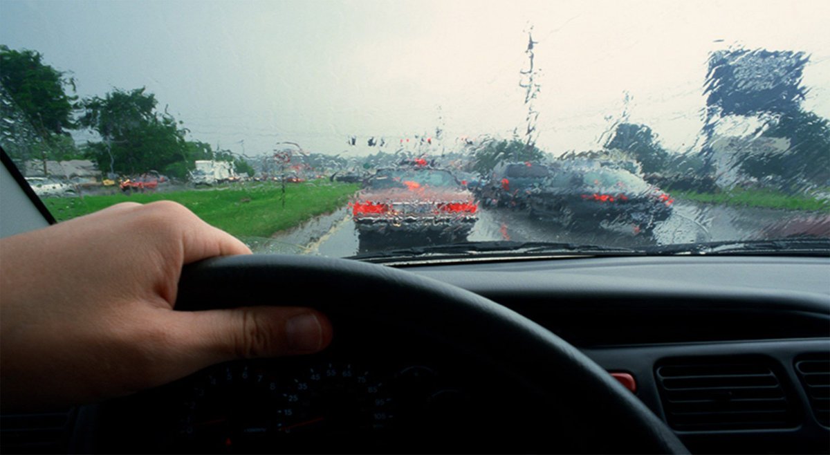 Whether you anticipate rain along your route, or find yourself caught in a downpour, driving in the rain is always a challenge – driving a motorhome or towing a trailer in the rain is an even greater test of your skill and wisdom… 
Read more: rvlifemag.com/driving-in-the…