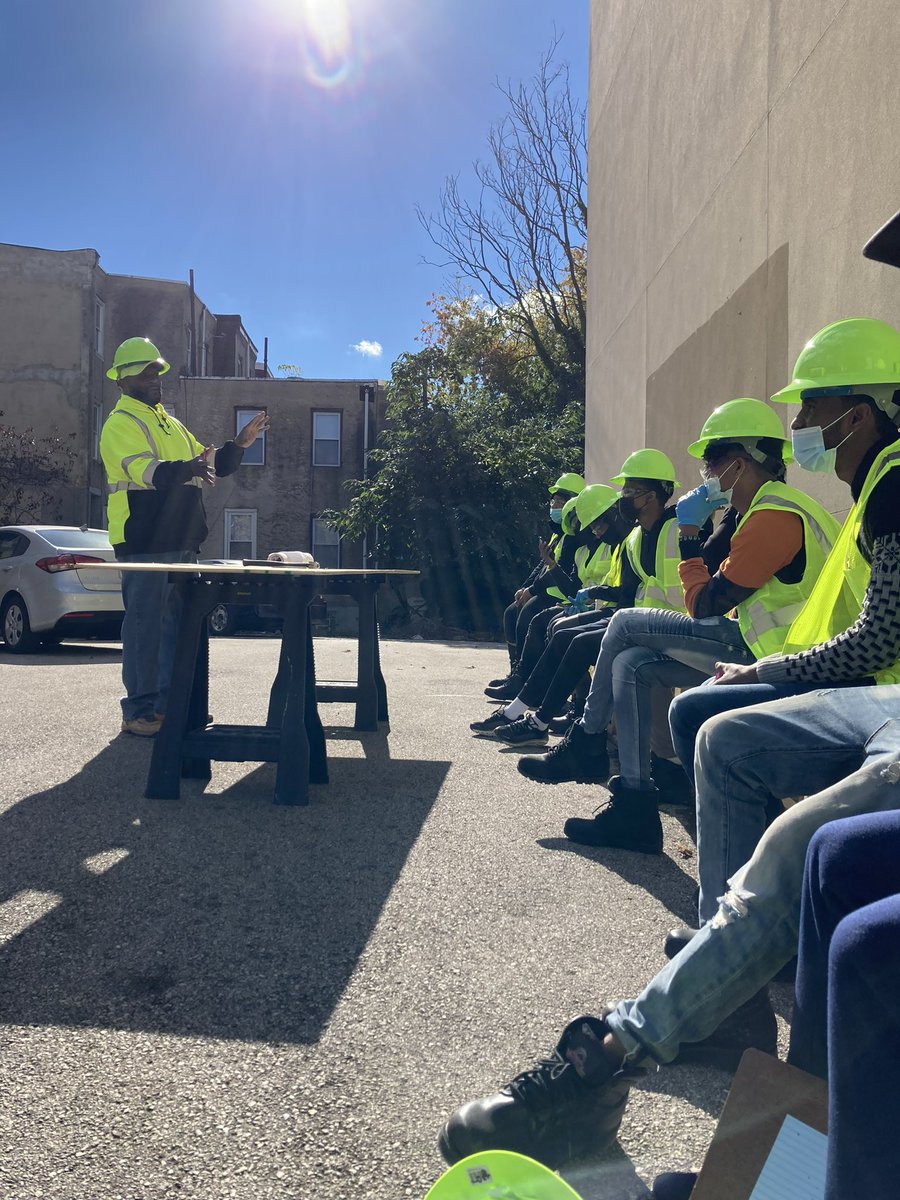 YouthBuildPHL's tweet photo. Session 2 at YB is off to an amazing start! S/O to Greenbuild A side on their first day at the worksite earlier this week! Learning about construction drawings 🛠✍️ and green energy✅ #YBReady #YB2022 #YBMade https://t.co/P12b8qS1xe