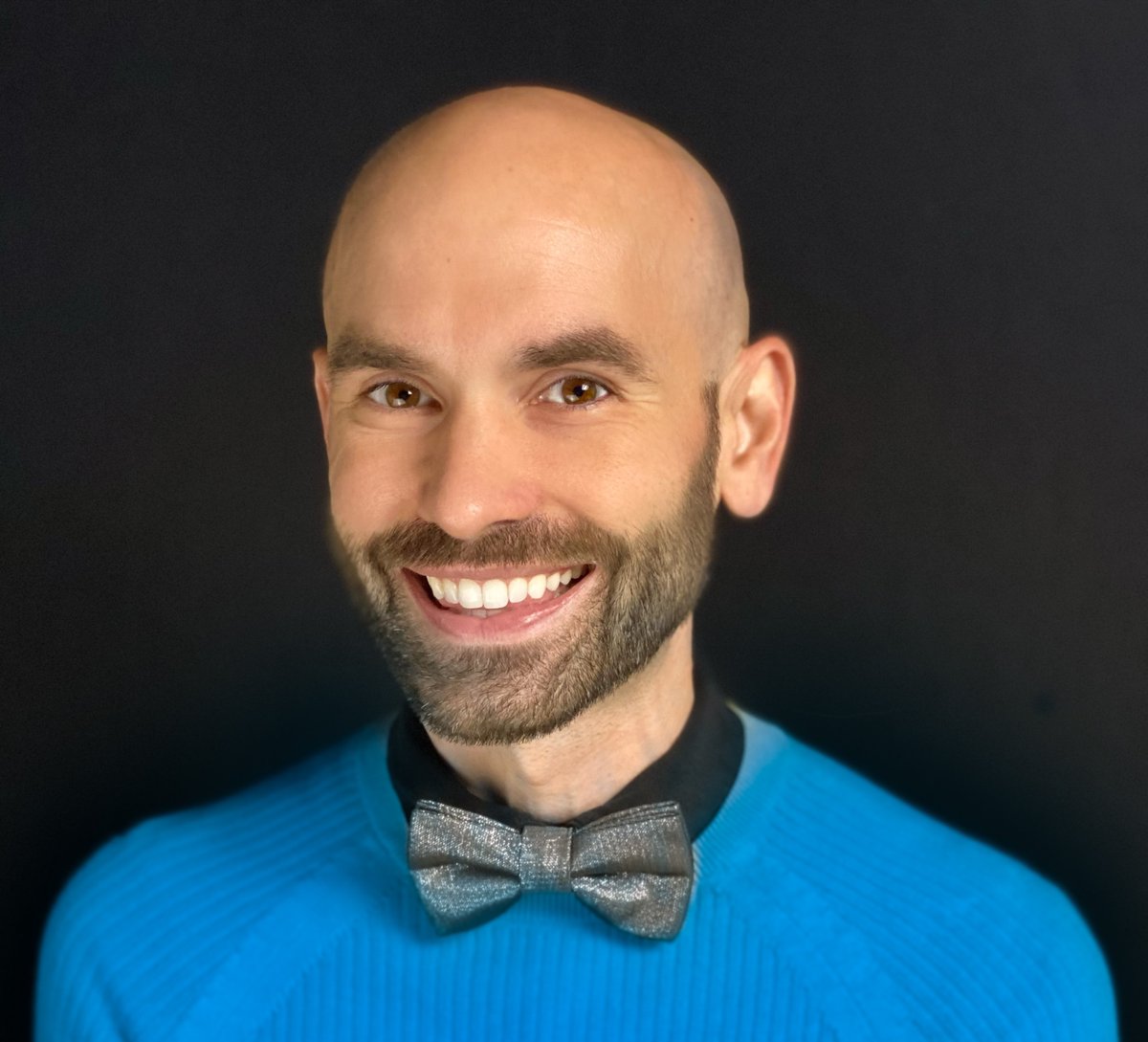 ACDA has named our choir director, Clinton Hardy to the position of Repertoire and Resources (R&amp;R) Chair for Junior High/Middle School Choirs! Congratulations Mr. Hardy! <a href="/KellerISD/">Keller Schools</a>  #celebrateKISD #TitanPride choralnet.org/announcements/…