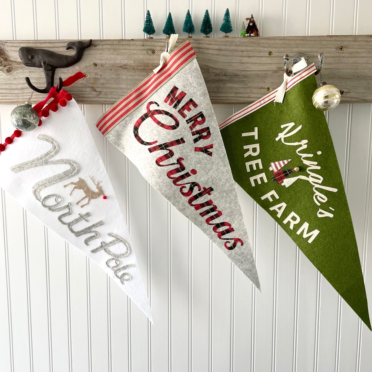 Upyonderdesigns's tweet photo. Vintage style Christmas pennant are perfect for decor &amp; gifts by UpYonderDesigns https://t.co/xaF9aprjbe via @Etsy https://t.co/GfG7cb2LBd