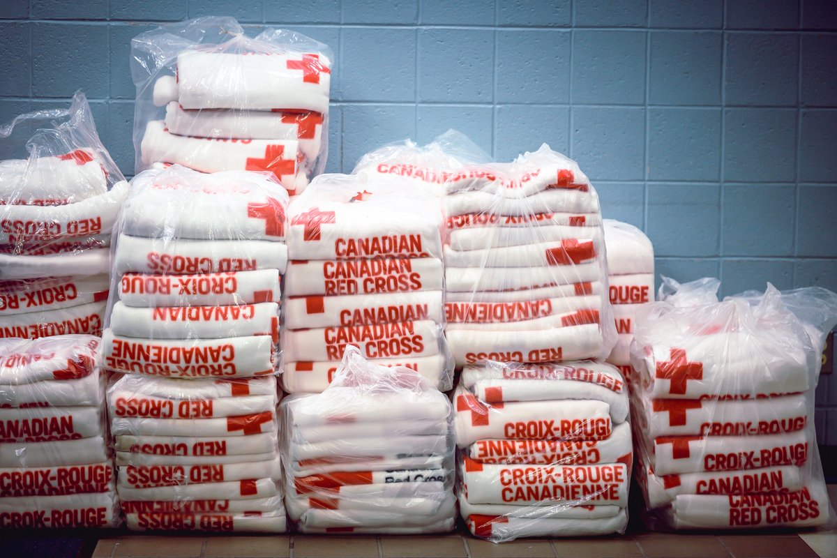 ANC_of_NL's tweet photo. A heartfelt thank you to @canredcrossnl for providing 125 blankets to our Afghan arrivals last week on short notice!

Our community couldn't get by without you. 

If you are looking to volunteer in NL, consider the Canadian Red Cross: https://t.co/w50IXDcSrU

📷:Ritche Perez https://t.co/MP5E9Ai8aA
