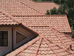 zonaroofingaz's tweet photo. #FunFact Roofs breathe! Well, kind of. Ventilation is one of the most important aspects of a roof. It allows moist, warm air to escape and cooler, drier air to come in. 

Without this process, condensation would build up, damaging your walls, ceiling, and insulation. https://t.co/oFu0NqYUHr
