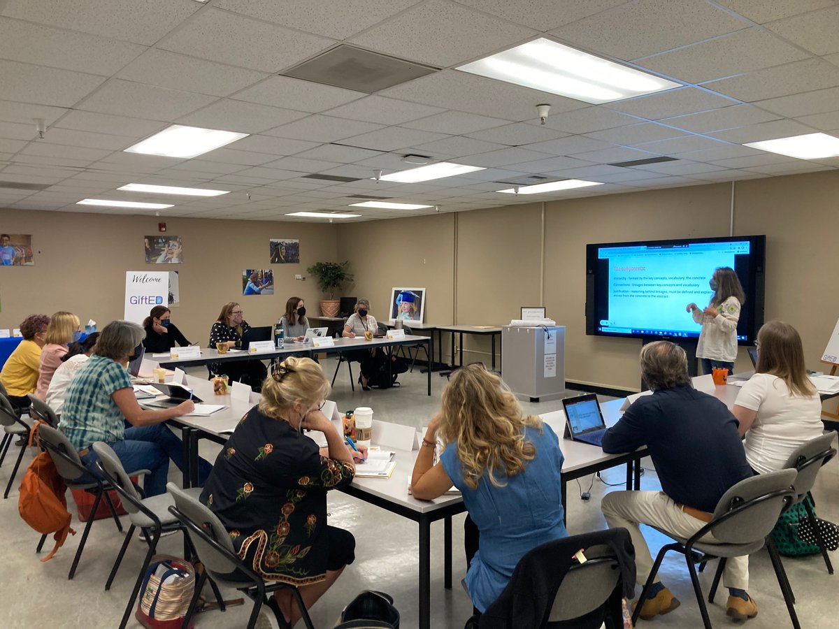 PimaGiftED's tweet photo. Southern Arizona Gifted Network tackling concept mapping, motivation, and perfectionism to support gifted learners in Pima County. #giftedaz #PCSS @GiftedAZ #PimaSchoolSup @PimaGiftED https://t.co/sUBeYV0Syv