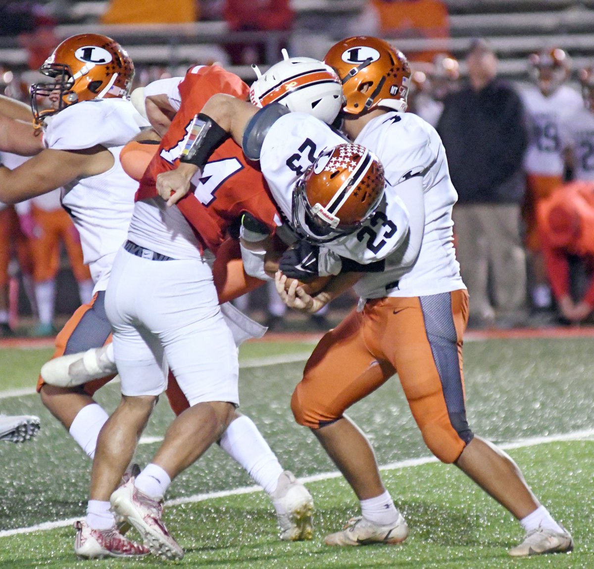 SportsANR's tweet photo. No. 14 has a knack for finding the football. Our MCHI AOTW is Aurora's Bryce Barger (@bryce_barger), who made several huge defensive and special teams plays in Aurora's 49-7 win over Lexington, including a blocked punt and several TFLs. Congrats, Bryce! #nebpreps #aurorahuskies https://t.co/gudjG2YJID