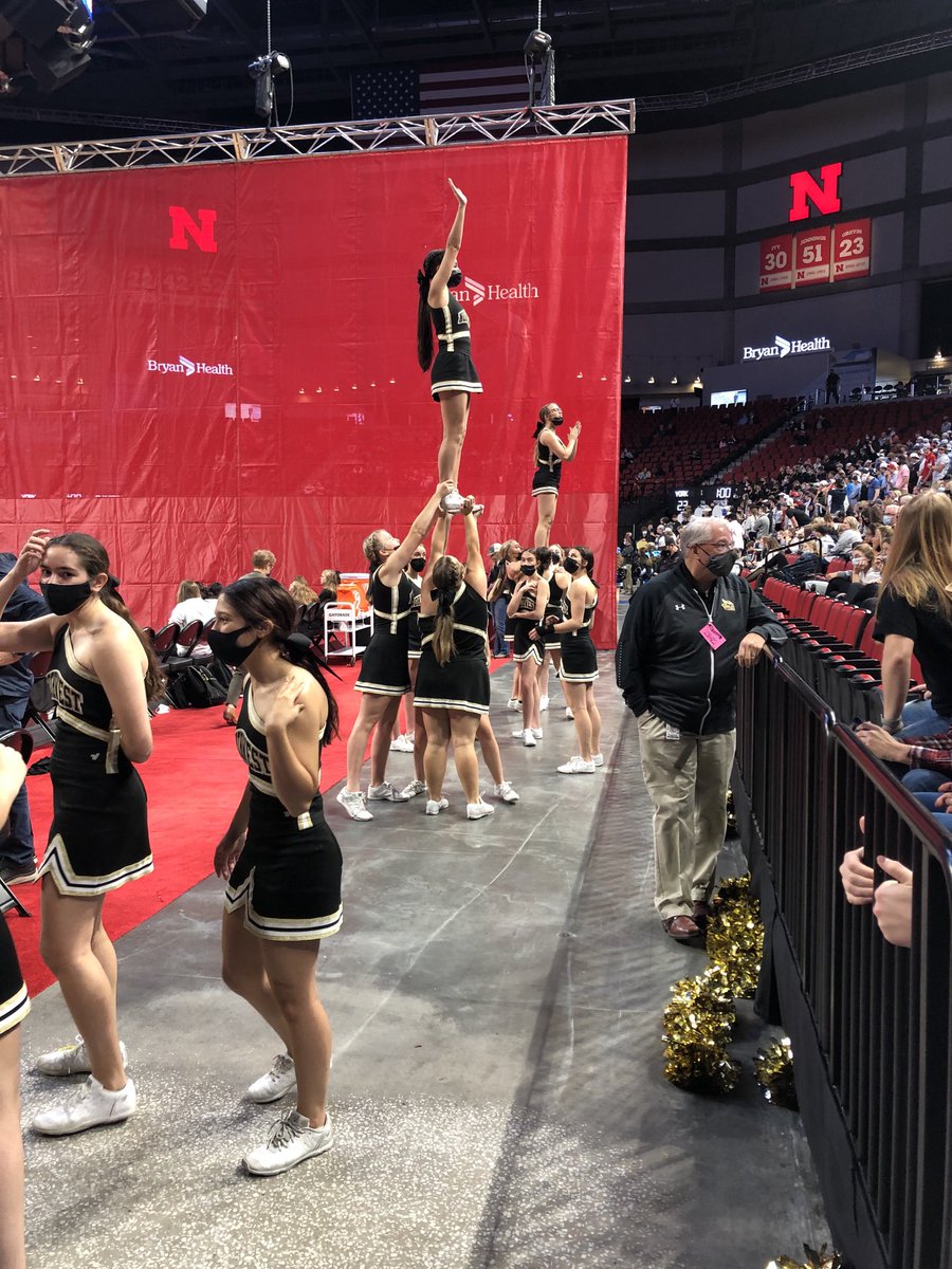 ⁦<a href="/GINWcheersquad/">Northwest Viking Cheerleaders</a>⁩ in action at the State Volleyball tournament! ⁦<a href="/VikingsNW/">NWVikings</a>⁩