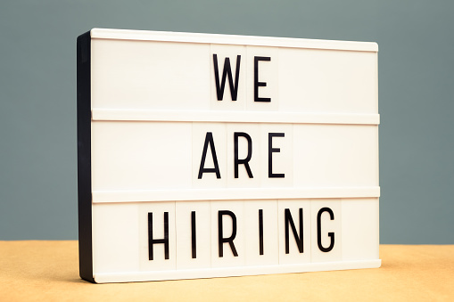 Exciting opportunity for an experienced senior product manager to help shape the direction of legal-tech. If you've got 5+ yrs experience of end-to-end product management and thrive on developing lovable tools then we want to work with you!🙌

Apply: thoughtriver.com/careers

#AI