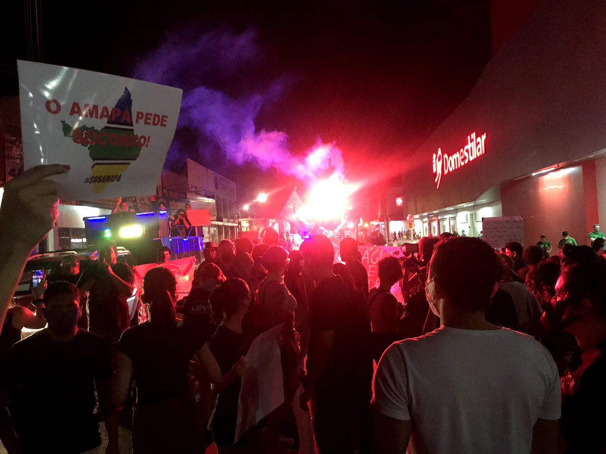 gergedu's tweet photo. Hoje faz 1 ano que um estado brasileiro inteiro ficou sem energia! Até hoje sofremos com perdas daquele período, mas o nosso povo continua pagando uma das energias mais caras do país e não tem quando mais precisa porque vive caindo! #SOSAmapa https://t.co/YRId3FacGU