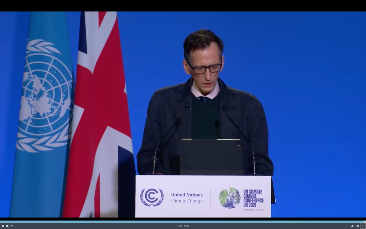 MarcYinFeng's tweet photo. Adaption and mitigation: applications for food security #COP26 #NCEO #UCLEO @prof_plewis @qlwu @UCLgeography @NCEOscience https://t.co/ECUVi7X1Gg