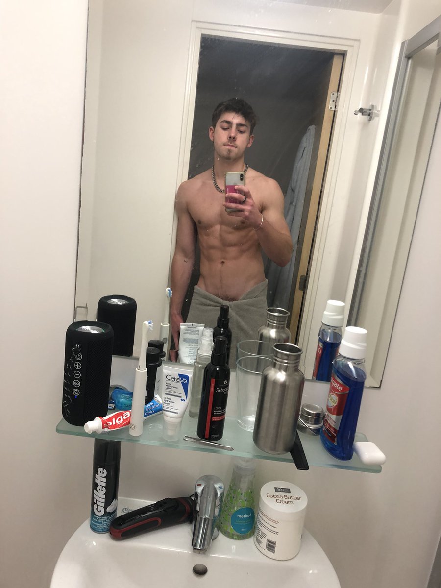 slut TS on X: RT @DeletablePurple: Hope you don't mind the mess 👀  t.coTEBBtbCSCw  X