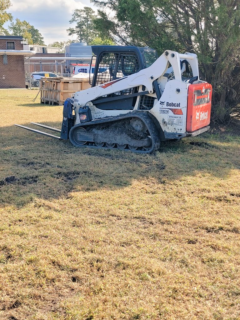 Lindsey Recine tweet media