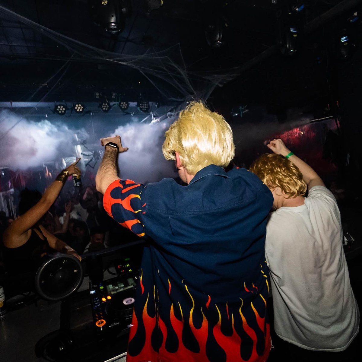 djwavesmusic's tweet photo. Halloween came in hot!! 3 shows in 24 hours.🎃🔥🎉😎 https://t.co/QgcdqYKOa6